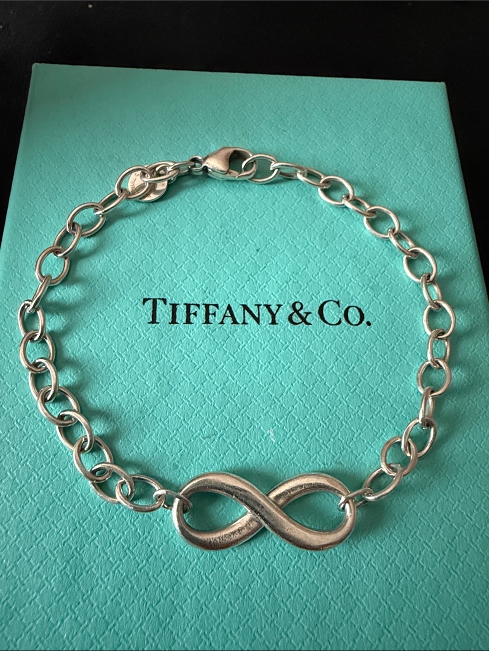 Tiffany & Co. Infinity bracelet in 925 sterling silver, 7.25” long